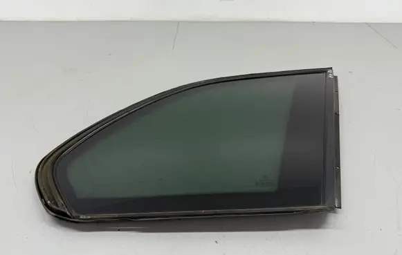 BMW X5 E53 Rear side window 43R001090