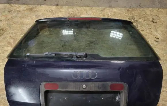 Tailgate/trunk/boot lid