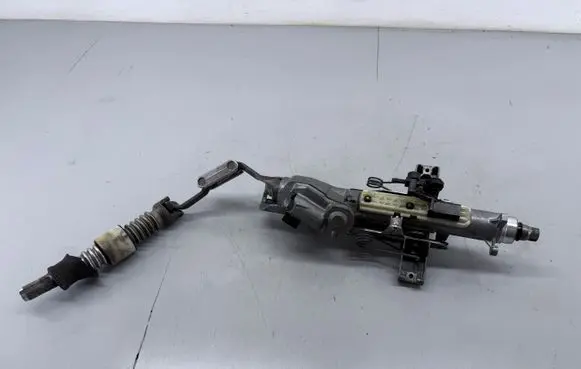 Mercedes-Benz C W203 Steering wheel axle A2034620205 DH22