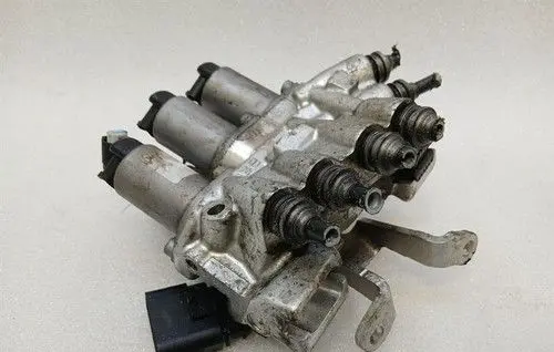 Porsche 911 991 Hydraulic servotronic pressure valve 99135907502