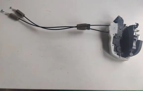 Nissan Murano Z52 Rear door lock Q9615530