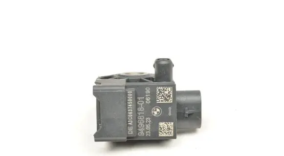 BMW i4 Airbag deployment crash/impact sensor 9496818