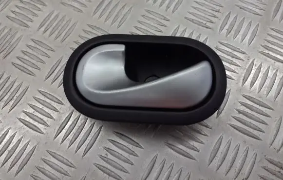 Renault Megane II Rear door interior handle 8200028487