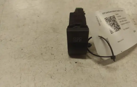 Mazda 3 I ESP (stability program) switch 03750300 BP4L664T0