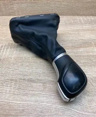 Volkswagen PASSAT B6 Gear lever shifter trim leather/knob