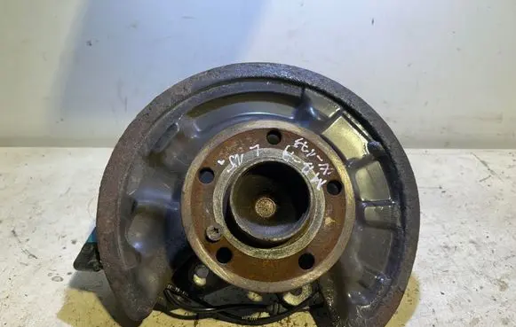 Mercedes-Benz A W176 Rear wheel hub