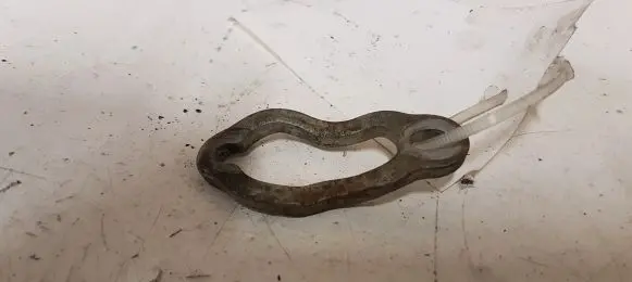 Volvo V40 Fuel Injector clamp holder