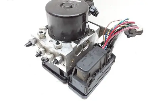 Volvo XC60 ABS Pump 30681619