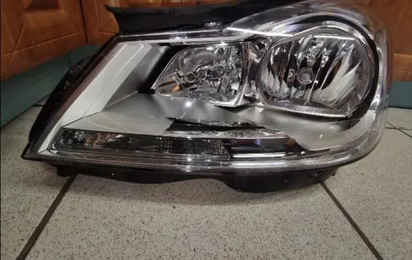 Mercedes-Benz C W204 Headlight/headlamp A2048204959