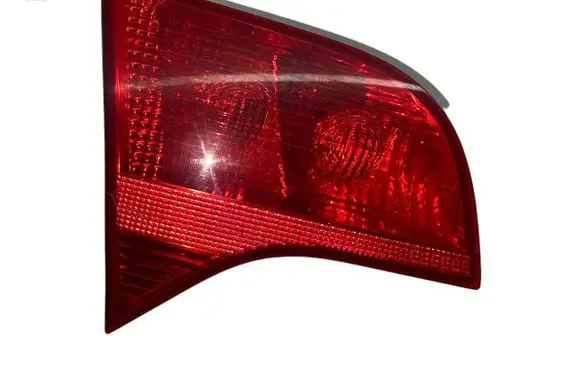 Audi A4 S4 B7 8E 8H Tailgate rear/tail lights 8E9945093 484501 749001