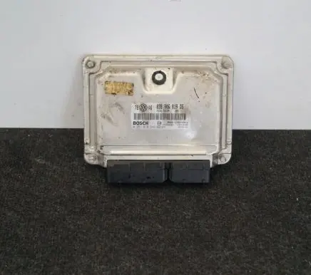 Volkswagen PASSAT B5 Engine control unit/module