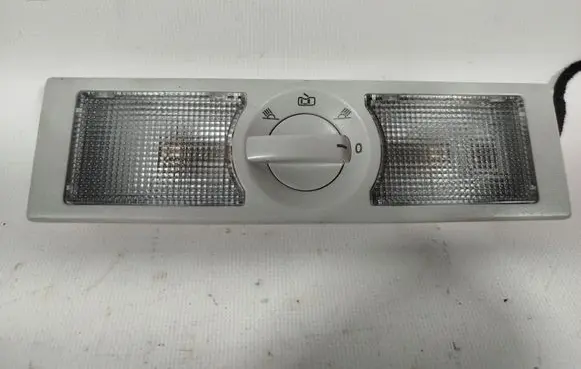 Volkswagen Polo Rear seat light 0886400