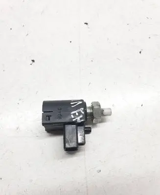Clutch pedal sensor