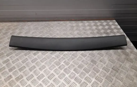 Porsche Cayenne (92A) Tailgate/trunk upper cover trim 7P5867603