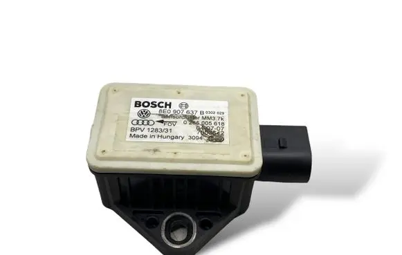 Audi A6 S6 C6 4F ESP acceleration yaw rate sensor 8E0907637B 0265005618