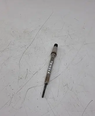 Volkswagen Tiguan Allspace Glow plug 03L905061K