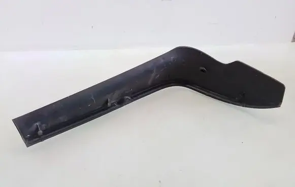 Volkswagen Touran I Rear/tail light trim molding 1T0945311