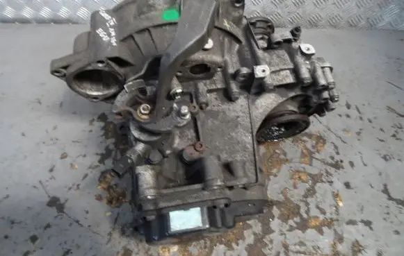 Skoda Octavia Mk1 (1U) Manual 5 speed gearbox EGU