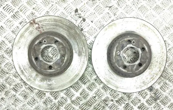 Mercedes-Benz E W213 Front brake disc