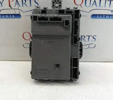Honda CR-V Fuse module 116RA000021