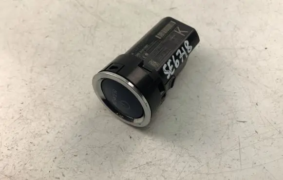Toyota Prius (XW30) Engine start stop button switch 2842ATMIMB3