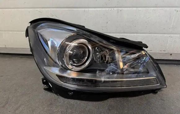 Mercedes-Benz C W204 Headlight/headlamp A2048205659