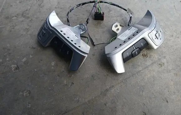 Ford Mondeo MK IV Steering wheel buttons/switches 6M2T-14K147-DH