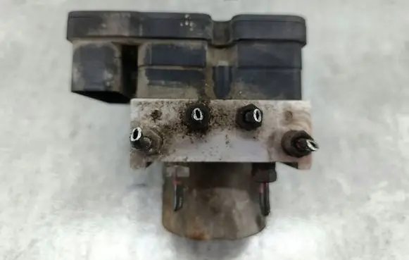 Suzuki Ignis ABS Pump