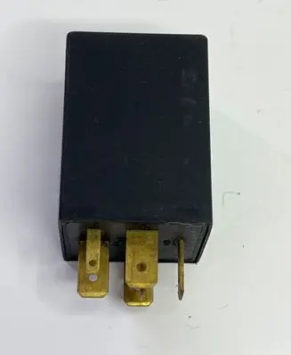 Audi A4 S4 B5 8D Other relay 357955531
