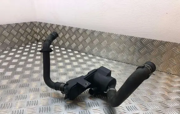 Ford Mondeo Mk III Breather/breather pipe/hose 6G9Q64785