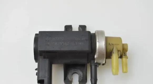 Volvo V50 Turbo solenoid valve 9672875080