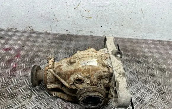 BMW 5 E39 Rear differential 1428615