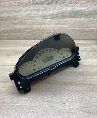 Mercedes-Benz A W168 Speedometer (instrument cluster) A1685408111 09052680091