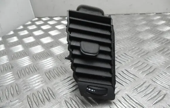 Opel Astra K Rear air vent grill 39079605 T8976