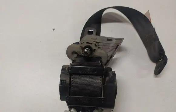 Opel Antara Rear seatbelt 130350