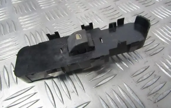 Citroen C4 I Electric window control switch 9651465677