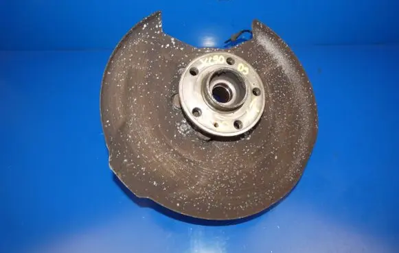 Volvo XC90 Stub axle