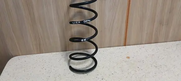 Toyota Yaris Front coil spring