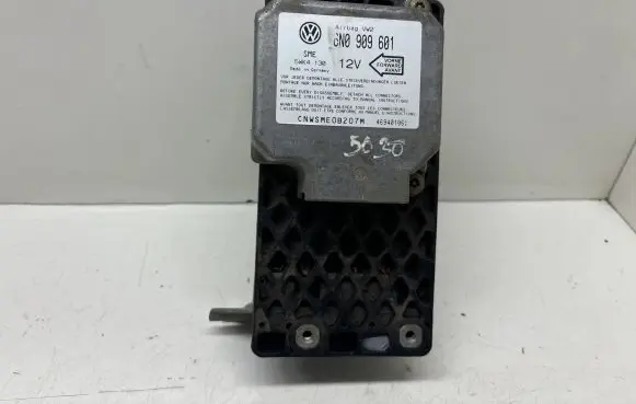 Volkswagen PASSAT B4 Airbag control unit/module 6N0909601