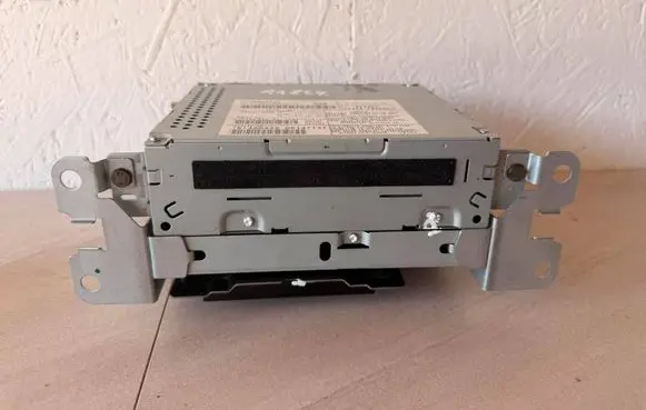 Jaguar XF X250 Radio/CD/DVD/GPS head unit 7F6N18C815AC 7F6N14C230AC 8X2314C512AA