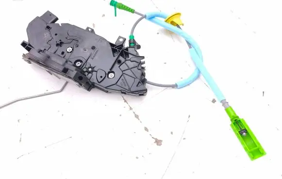 BMW 2 Active Tourer U06 Rear door lock HT5122 17756710P 7956152