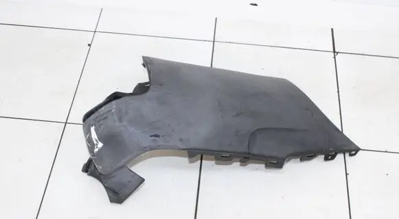 Rear bumper corner part panel trim