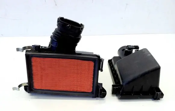 Toyota Yaris Cross Air filter box K004 22204F2010