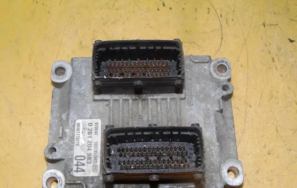 Fiat Punto (188) Engine control unit/module ECU