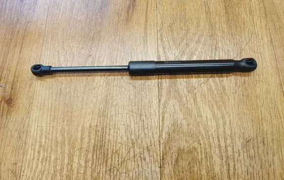 Porsche Macan (95B) Front bonnet/hood damper/strut 95B823359A