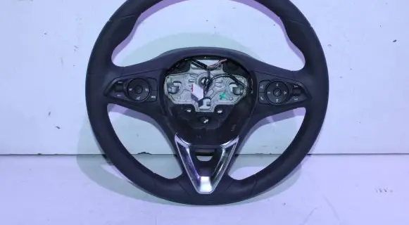 Opel Crossland X Steering wheel