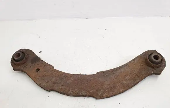 Mitsubishi Outlander Rear control arm