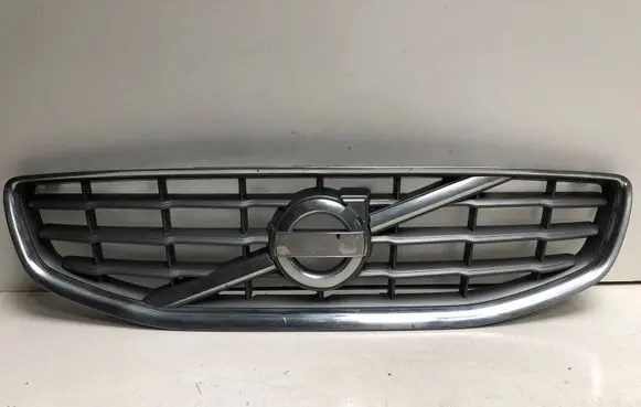 Volvo S60 Front bumper upper radiator grill 31323099 31323338