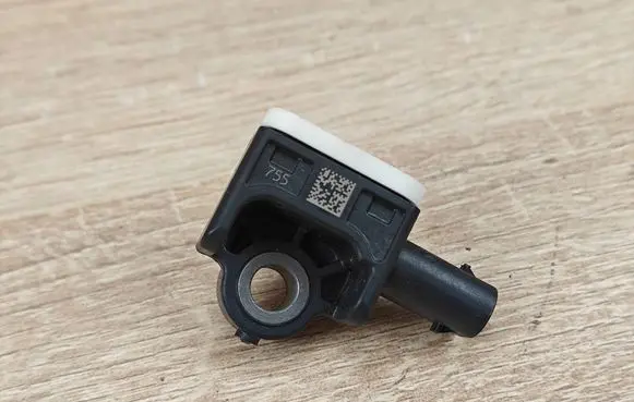 Audi A7 S7 4G Airbag deployment crash/impact sensor 4H0959651A
