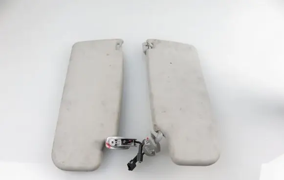 Volkswagen Polo IV 9N3 Sun visor clip/hook/bracket 